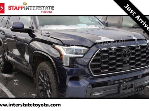 Used 2024 Toyota Sequoia Platinum image 1