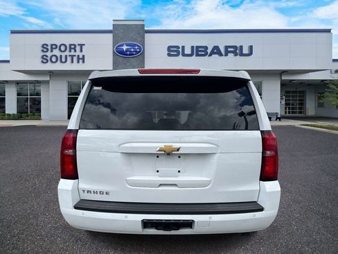 Used 2017 Chevrolet Tahoe LT w/ Luxury Package AWD/4WD image 4