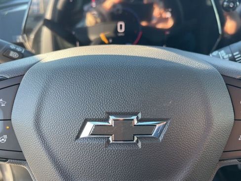 New 2026 Chevrolet Trax RS w/ Sunroof Package image 37