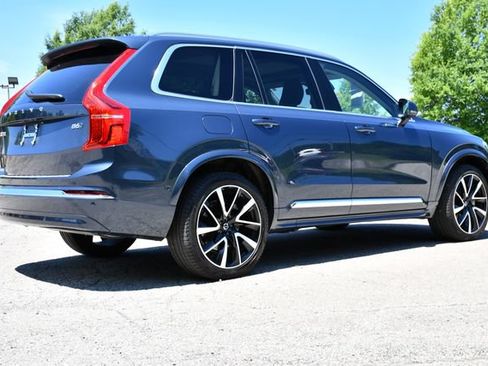 Used 2024 Volvo XC90 B6 Plus w/ Protection Package Premier AWD/4WD image 7