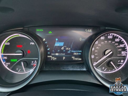 Used 2024 Toyota Camry XSE FWD image 28
