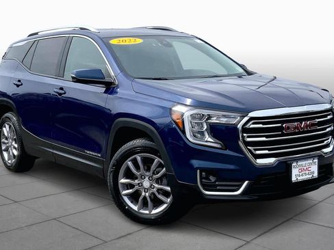 Used 2022 GMC Terrain SLT image 3