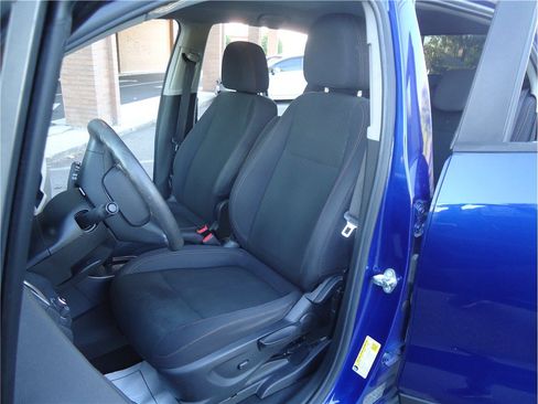Used 2017 Chevrolet Trax LS FWD image 11