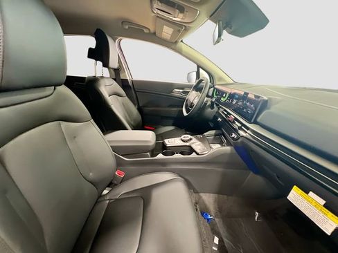 New 2026 Kia Sportage EX image 28