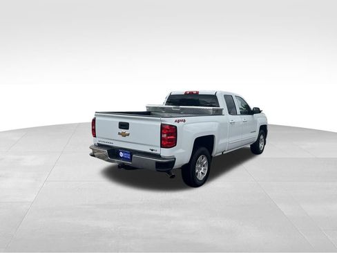 Used 2018 Chevrolet Silverado 1500 LT w/ All Star Edition AWD/4WD image 8