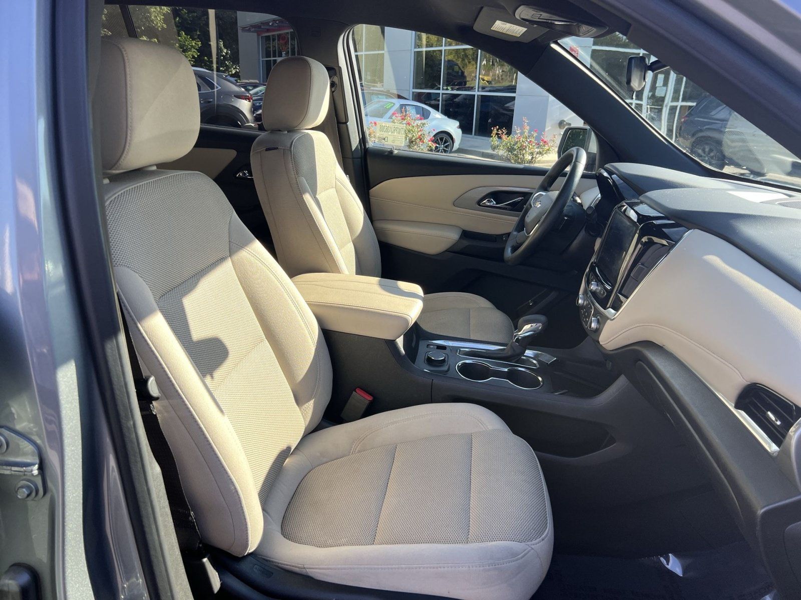 Used 2024 Chevrolet Traverse LT AWD/4WD image 26
