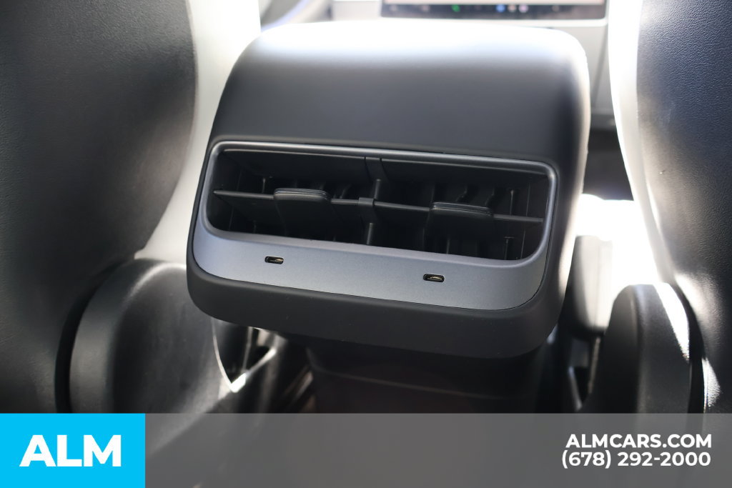 Used 2023 Tesla Model Y Performance AWD/4WD image 24