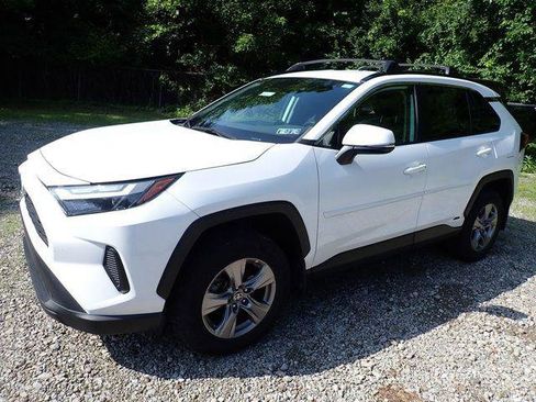 Certified 2023 Toyota RAV4 LE AWD/4WD image 7