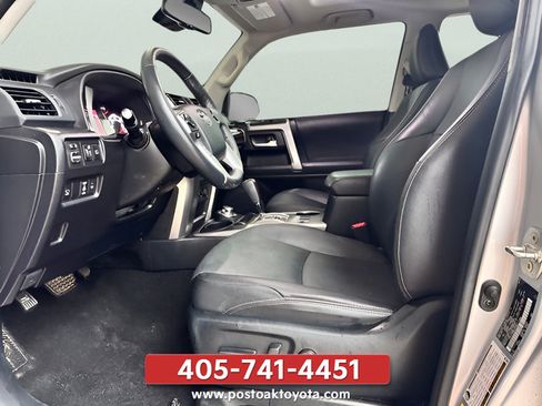 Used 2024 Toyota 4Runner Limited AWD/4WD image 19