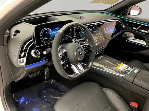New 2026 Mercedes-Benz E 53 AMG 4MATIC Sedan image 15