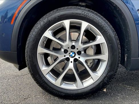 Used 2021 BMW X5 xDrive40i w/ Luxury Seating Package 2 image 9