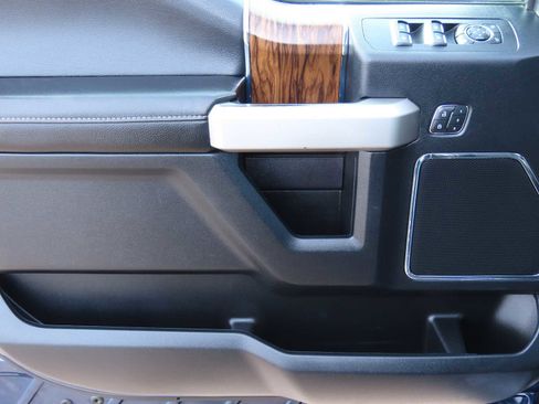 Certified 2019 Ford F150 Lariat w/ FX4 Off-Road Package image 17