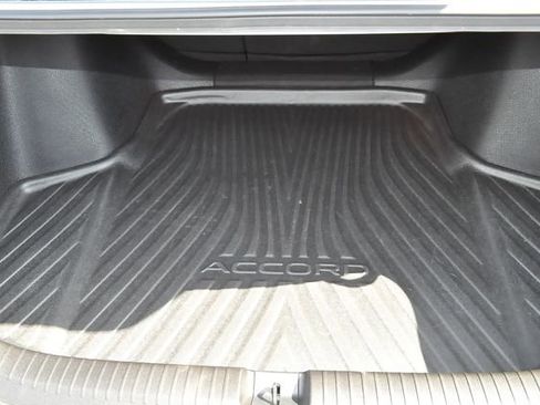 Used 2023 Honda Accord Touring image 20