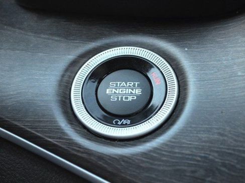 Used 2023 Jeep Grand Cherokee Altitude image 27