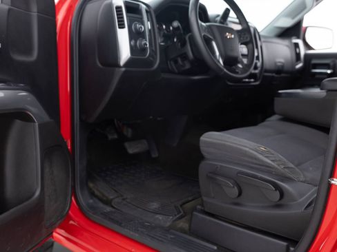 Used 2018 Chevrolet Silverado 1500 LT AWD/4WD image 28