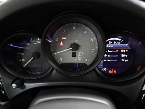 New 2026 Porsche Macan S image 24