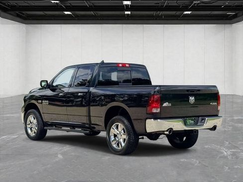 Certified 2018 RAM 1500 Big Horn AWD/4WD image 3