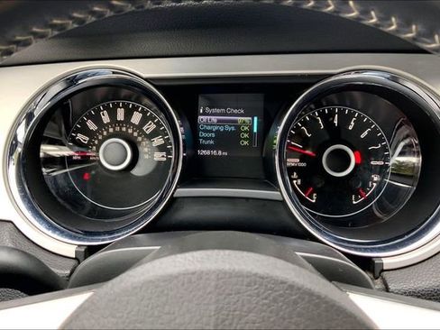 Used 2014 Ford Mustang Premium w/ Comfort Package image 20