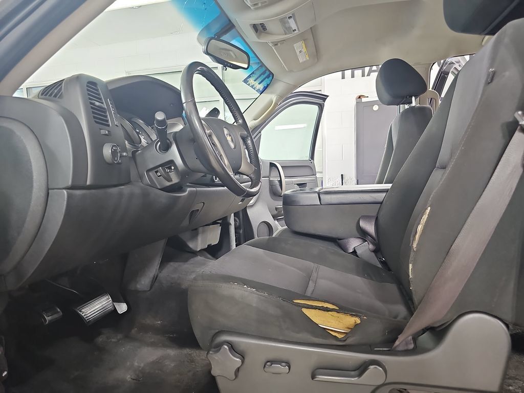 Used 2011 Chevrolet Silverado 1500 LT w/ All-Star Edition RWD image 17