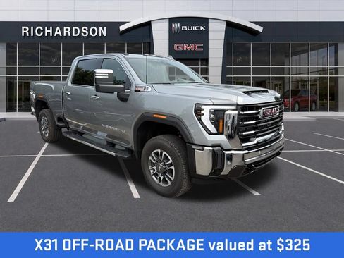 Used 2024 GMC Sierra 2500 SLT w/ SLT Premium Package AWD/4WD image 7