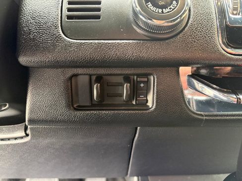 Used 2020 Lincoln Navigator L Reserve w/ Equipment Group 208A Reserve image 27