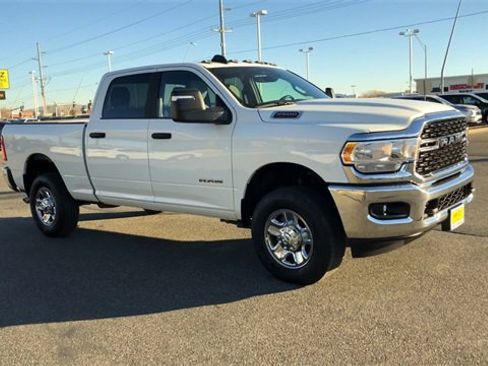 Used 2024 RAM 2500 Big Horn image 2