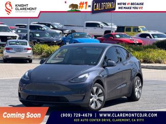 Used 2023 Tesla Model Y Long Range AWD/4WD video 1