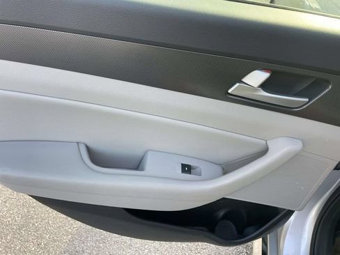 Used 2017 Hyundai Sonata Sport w/ Value Edition Package 02 FWD image 13