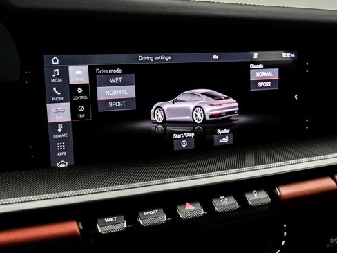 Used 2020 Porsche 911 Carrera RWD image 69
