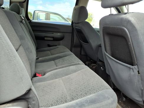 Used 2007 GMC Sierra 1500 SLE w/ SLE1 Preferred Package AWD/4WD image 14