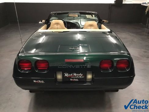Used 1995 Chevrolet Corvette Convertible image 9