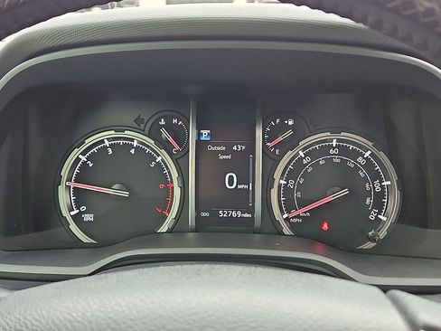 Used 2020 Toyota 4Runner SR5 image 20