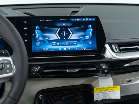 New 2026 BMW X1 xDrive28i w/ Technology Package AWD/4WD image 19