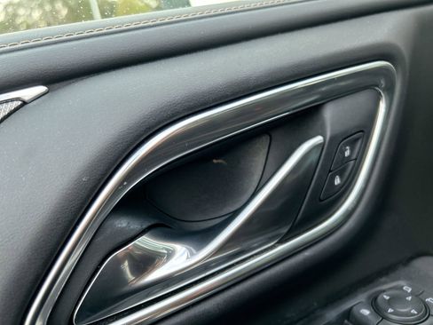 Used 2021 GMC Yukon XL AT4 w/ AT4 Premium Package image 15