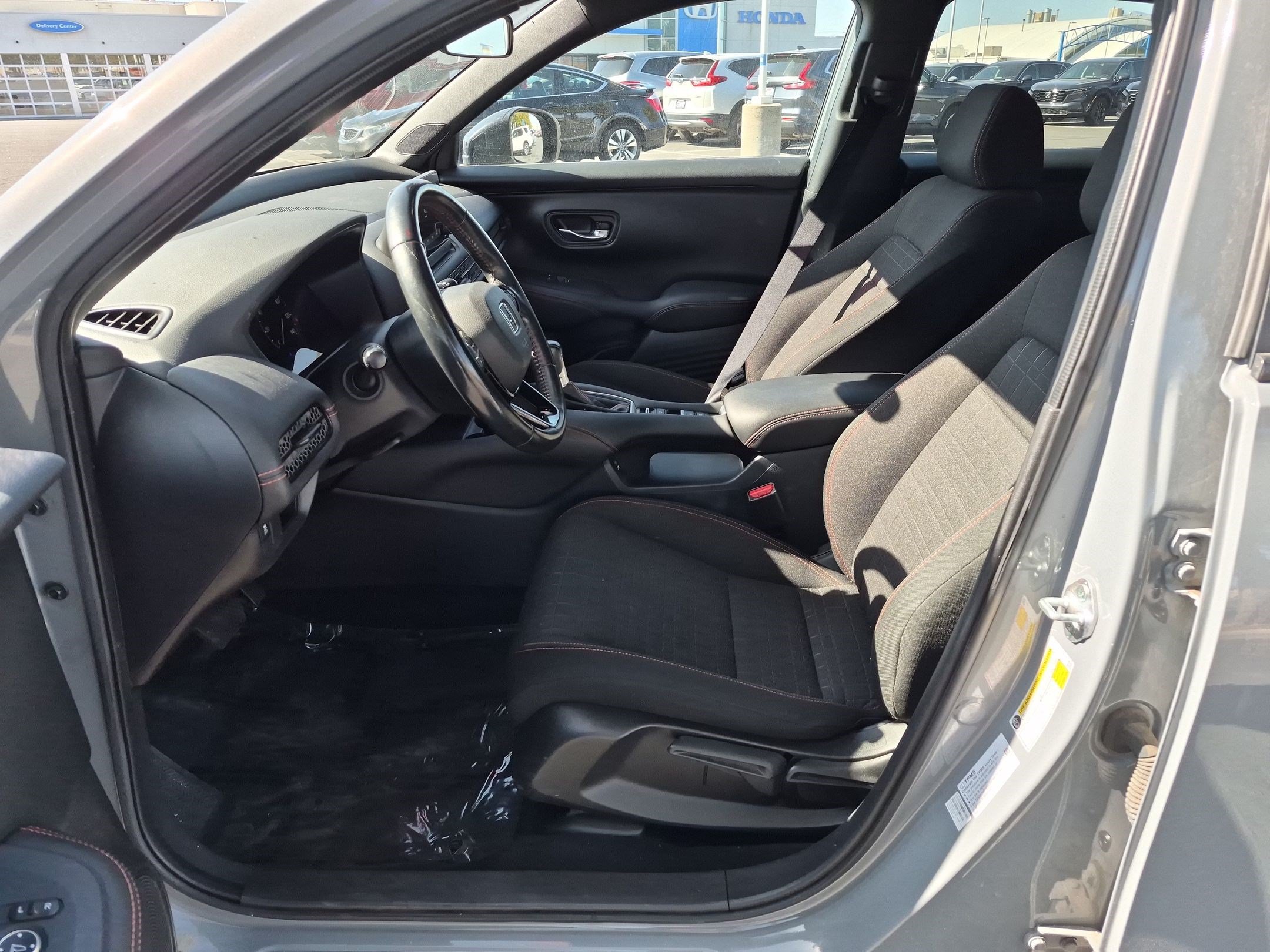 Used 2024 Honda HR-V Sport image 17
