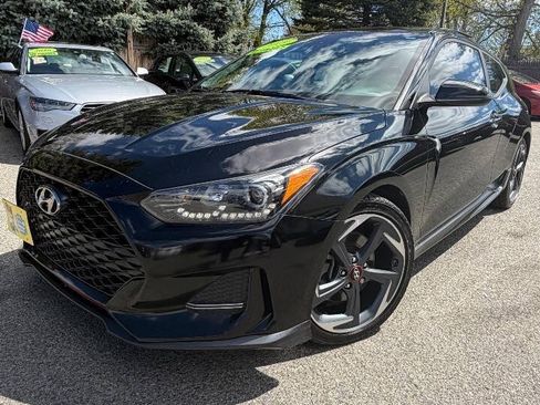 Used 2019 Hyundai Veloster Turbo FWD image 5