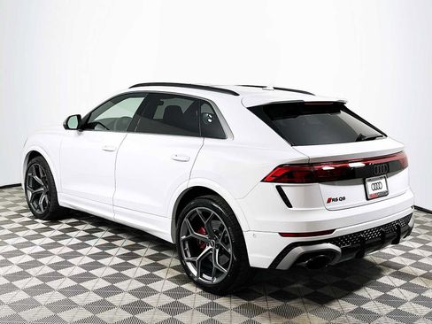 New 2025 Audi RS Q8 performance image 5