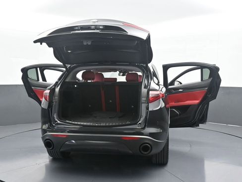 Used 2019 Alfa Romeo Stelvio w/ Nero Edizione image 74