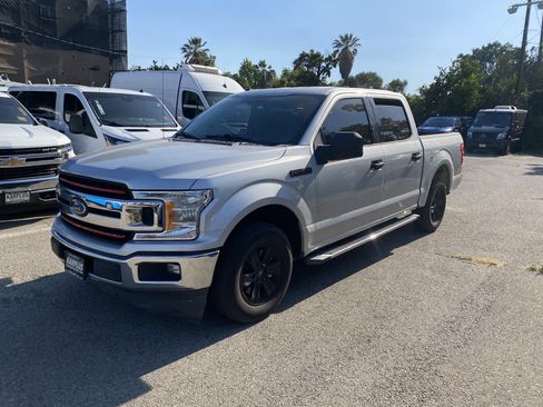 Used 2018 Ford F150 XLT RWD image 2