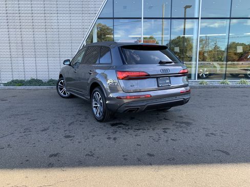 Certified 2025 Audi Q7 2.0T Premium Plus w/ Premium Plus Package image 3