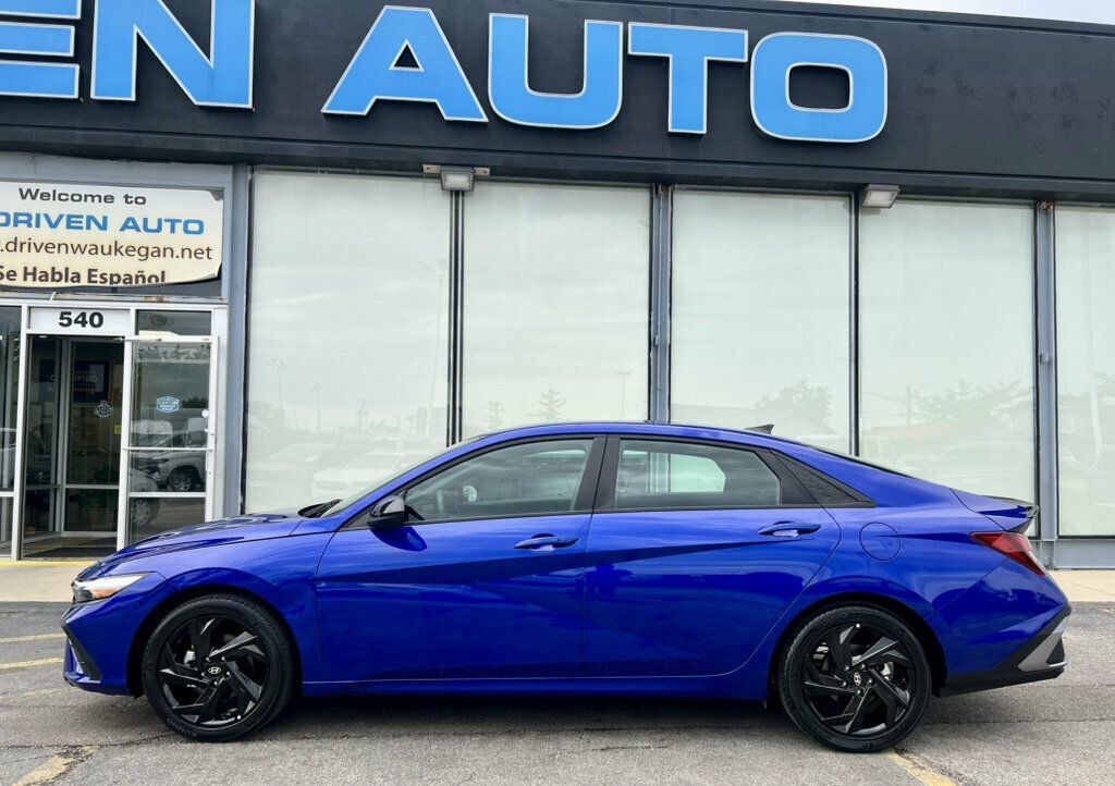 Used 2026 Hyundai Elantra Sport w/ Cargo Package FWD image 28