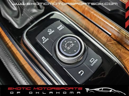 Used 2022 Nissan Armada SL w/ Captain's Chairs Package AWD/4WD image 30