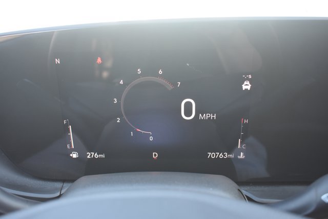 Used 2024 Buick Envista Sport Touring w/ Experience Buick Package FWD image 23