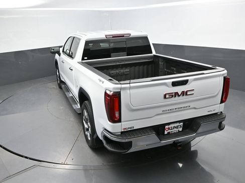 Used 2025 GMC Sierra 1500 SLT w/ SLT Premium Package AWD/4WD image 29