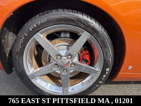 Used 2007 Chevrolet Corvette Coupe w/ Performance Package image 21