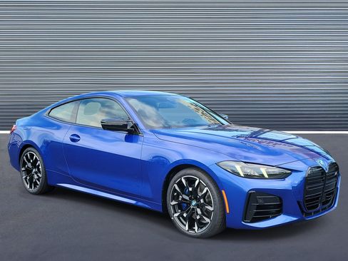 New 2027 BMW M440i Coupe w/ Premium Package RWD image 2