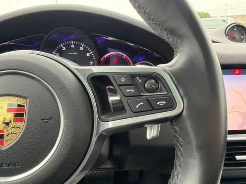 Used 2021 Porsche Cayenne AWD/4WD image 27