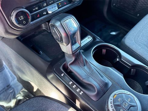 Used 2025 Ford Bronco Big Bend image 17