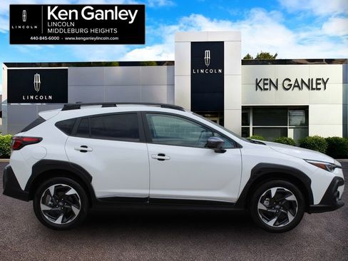 Used 2025 Subaru Crosstrek 2.5i Limited AWD/4WD image 8
