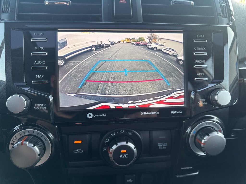 Used 2020 Toyota 4Runner Venture w/ Moonroof Package AWD/4WD image 22